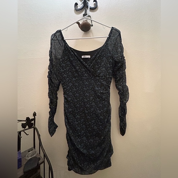 New Hollister long-sleeve mesh bodycon dress - Picture 14 of 15